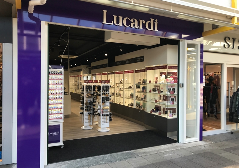 Vacature: Winkelmedewerker 8 uur Lucardi Lisse